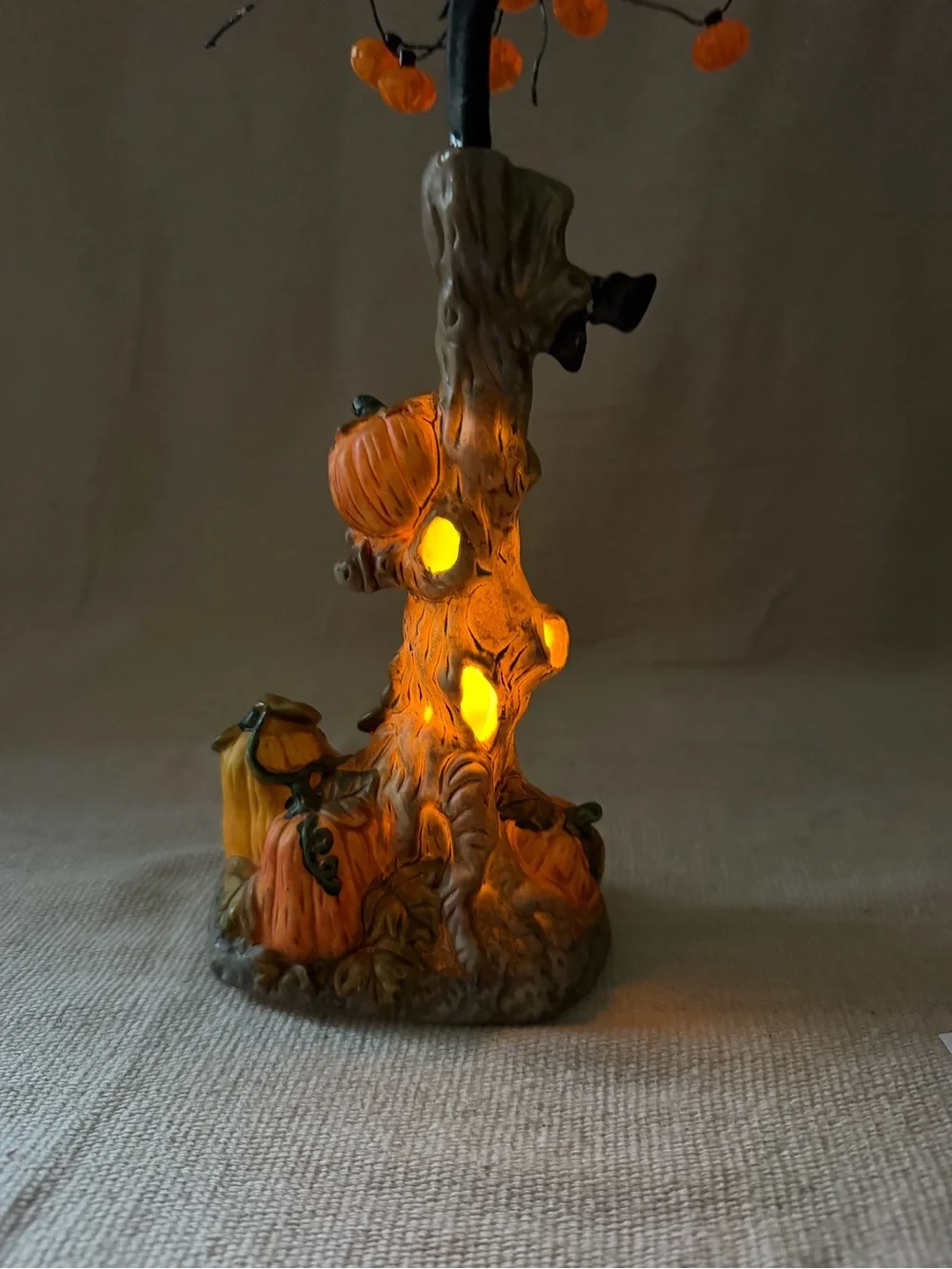 Halloween Lighted Jack-o-lantern Tree with Pumkins -Battery On/Off 17”